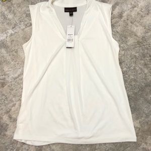 NWT size M Dana Buchman tank/sleeveless